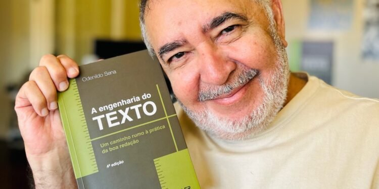 Escritor amazonense Odenildo Sena falou sobre sua obra e carreira (Divulgação)