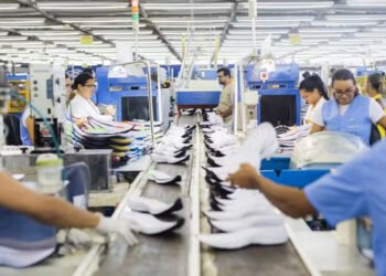 producao-industrial-cresce-