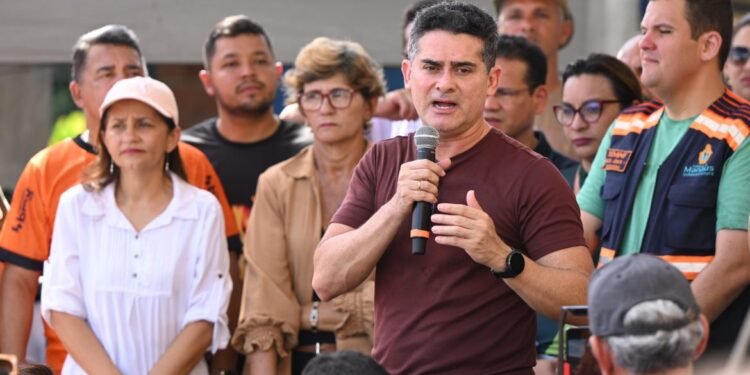 David Almeida é multado em R$ 25 mil por pedir votos em evento de Convenção Partidária - (Foto: Reprodução/ Redes Sociais)