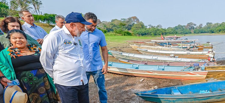 Lula dá sinal verde para BR-319: 'Essa estrada agora vai começar a ser feita'