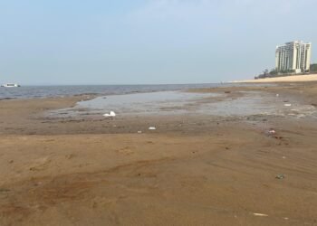 Ponta Negra é interditada para banho nesta terça-feira, 17