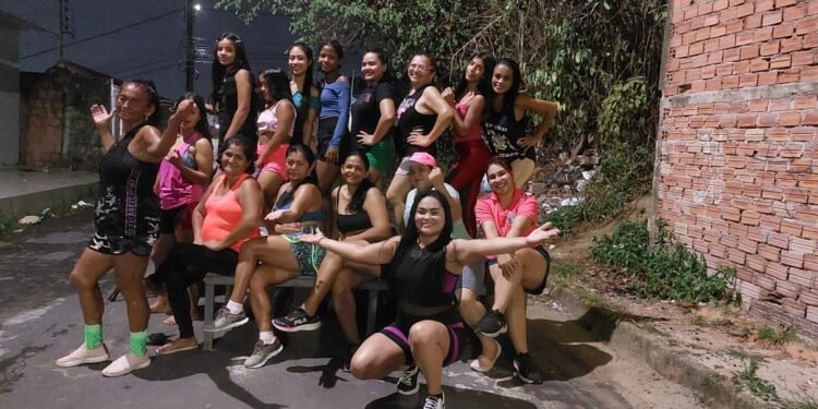 Alunas do projeto Corpo & Saúde, da zona Norte de Manaus (Arquivo Pessoal)