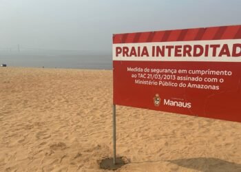 Praia interditada