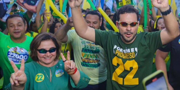 'Esses dias de abandono estão acabando', diz Professora Maria do Carmo sobre a zona Oeste de Manaus