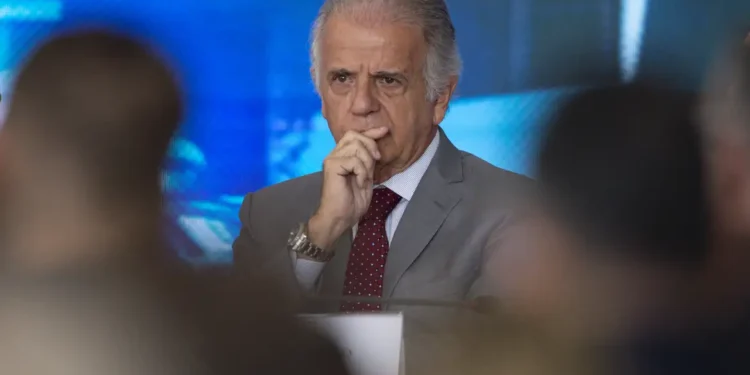 Múcio defende soluções diplomáticas para reduzir escalada de conflitos