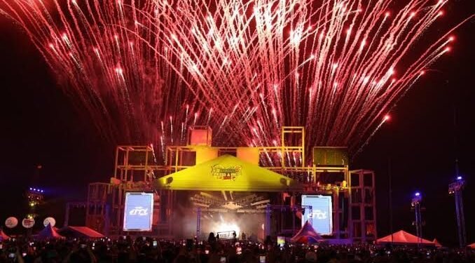 Segunda noite do ‘Manaus Passo a Paço 2024’ agita a galera com diversos hits