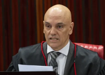 Moraes rejeita recurso do X contra bloqueio de perfis de Monark
