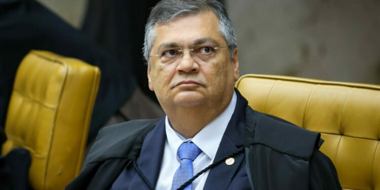 ministro-Flavio-Dino