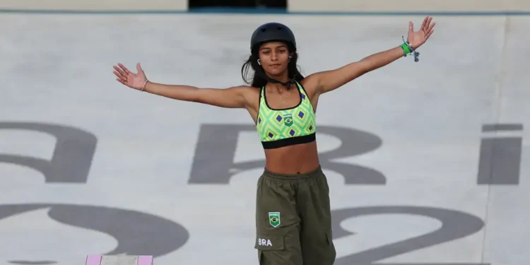 Skate street: Rayssa Leal e Giovanni Vianna vão à final na Austrália