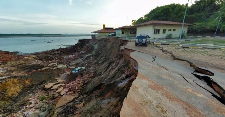 Especialista avaliam os impactos das 'terras caídas' na economia do Amazonas