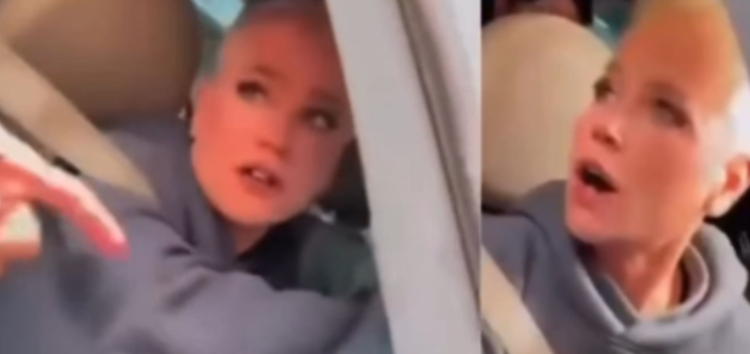 'Futebol da Esperança': Fã cospe em Xuxa após apresentação em SP