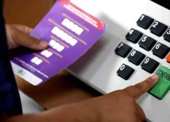 Faltando poucos dias para as eleições, 25% dos eleitores em Manaus ainda não sabem em quem votar