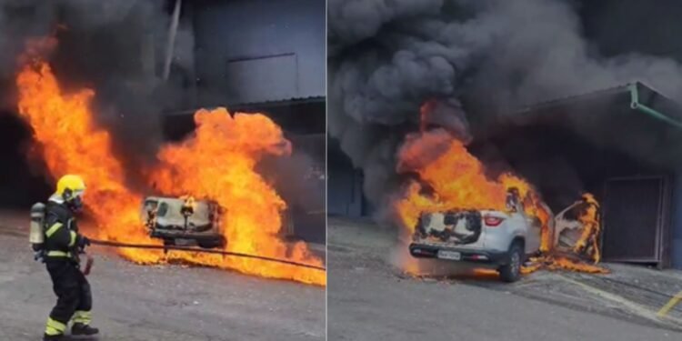 Veículo destruído
