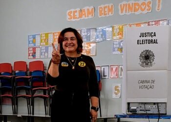 "Espero inspirar outras mulheres que venham para a política e façam de fato a diferença", diz Maria do Carmo Seffair