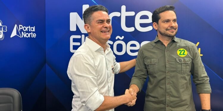 'Aqui não tem cadeirada', diz David Almeida ao participar de seu primeiro debate das eleições municipais 2024