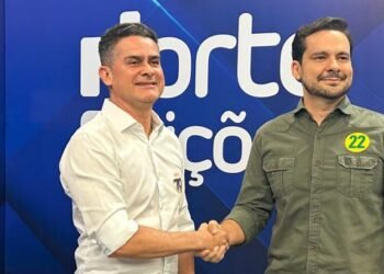 Alberto Neto chama  David Almeida de “oportunista” em debate 