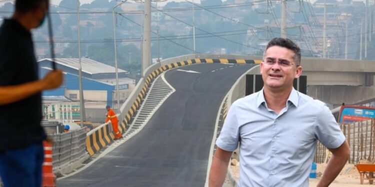 Viaduto Rei Pelé, mais conhecido com Viaduto Saci - (Fotos: Reprodução/Internet)