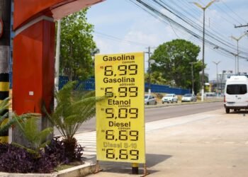 Postos são fiscalizados em Manaus após aumento repentino no preço dos combustíveis