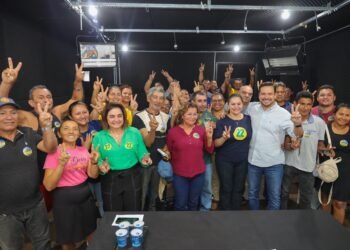 Alberto Neto e Maria do Carmo ouvem necessidades de produtores e firmam compromisso para criação do Distrito Rural de Obras