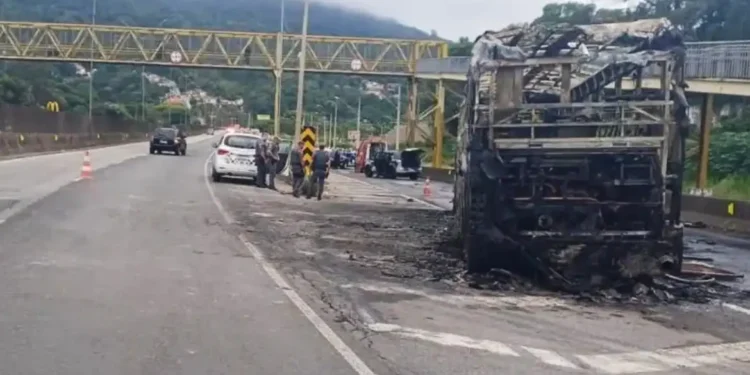 Torcida organizada do Palmeiras nega envolvimento em emboscada