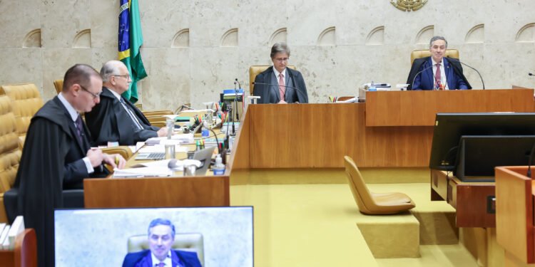 STF determina inclusão do termo ‘parturiente’ ao lado de ‘mãe’ na declaração de nascimento do SUS