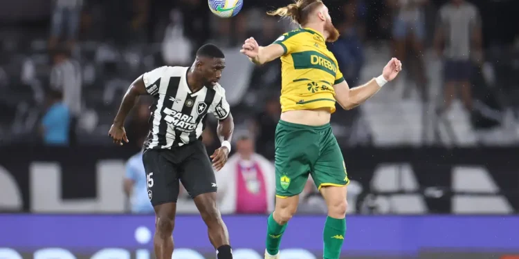 Brasileirão: Botafogo empata com Cuiabá e vê cair vantagem na ponta
