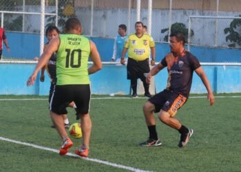 Copa Sintect agita rotina de funcionários dos Correios (Reprodução/Facebook)