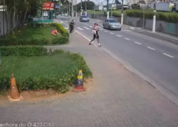 Câmeras registram tentativa de sequestro de criança em SP