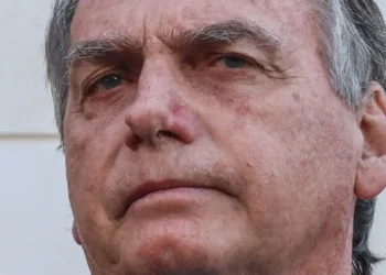 Bolsonaro atuou de forma “direta e efetiva” para tentar golpe, diz PF