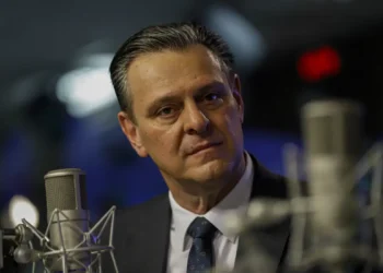 Ministro da Agricultura apoia produtores de carne contra o Carrefour