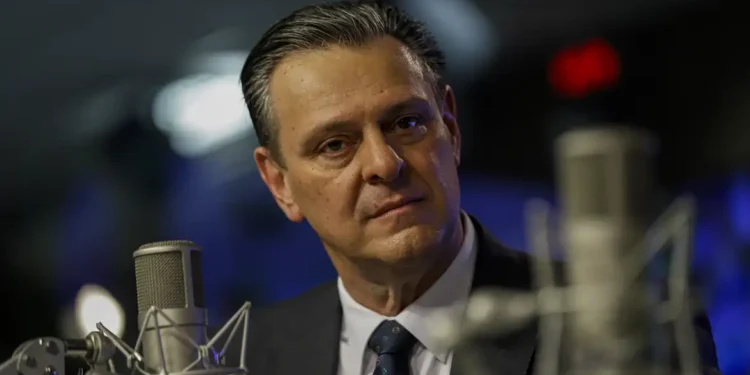 Ministro da Agricultura apoia produtores de carne contra o Carrefour