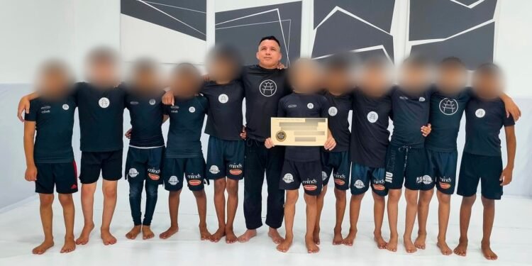 Treinador de Jiu-jitsu do AM é preso, em Santa Catarina, suspeito de estupro e pedofilia