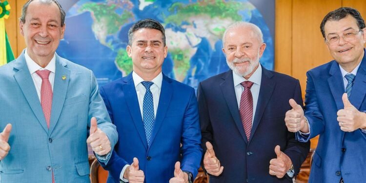 David Almeida vai a Brasília em busca de recursos do governo Lula para obras de infraestrutura