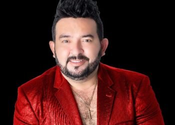 Guto Lima celebra o aniversário de shopping da Zona Leste de Manaus