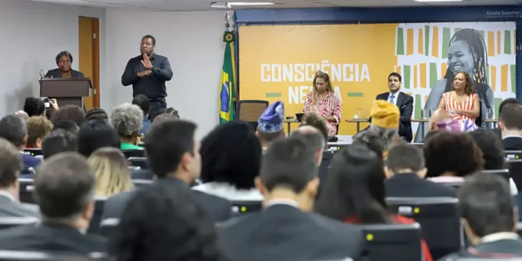 Brasil pede desculpas oficiais pela escravização das pessoas negras