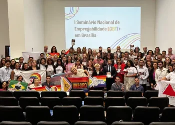 Manual oferece ferramentas para aumentar empregabilidade LGBT