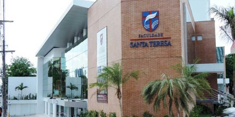 Santa Teresa levará faculdade de medicina a Parintins e Tabatinga em 2025