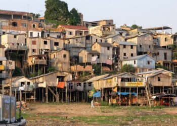 favela-amazonas