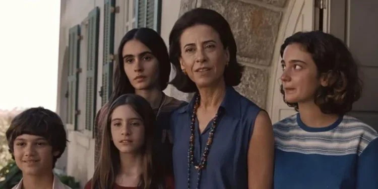 fernanda-torres-aindaestouaqui