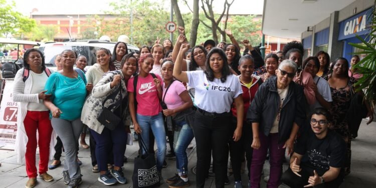 Liderança de favela pede visibilidade no G20 Social