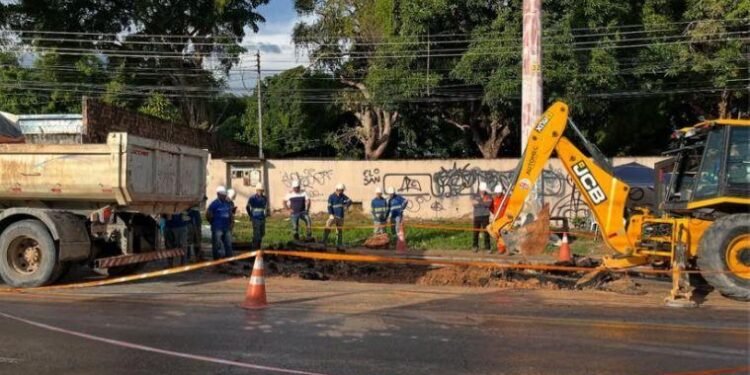 Manutenção na avenida Marciano Armond, zona Centro-Sul (Divulgação/Agemam)