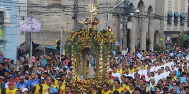 Festa da Padroeira do Amazonas mobiliza os católicos