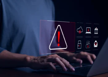 Federação de Bancos e Google fecham acordo para combate a golpes cibernéticos - (Foto: Reprodução/ Getty Images)