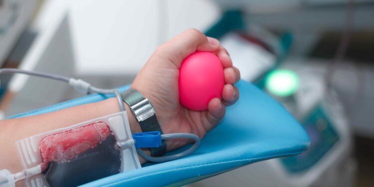 Hemoam convoca doadores de sangue