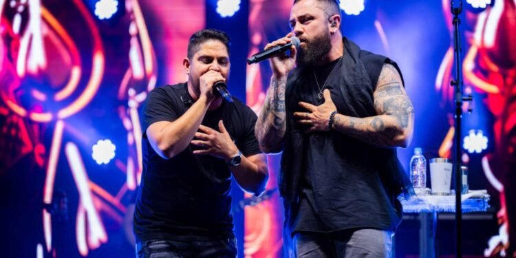 A dupla Jorge & Mateus anunciam turnê de 20 anos de carreira