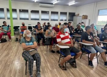 Programa ‘Oficina de Dor’ é oferecido na policlínica Caimi Dr. André Araújo