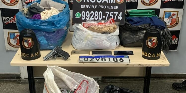 Dois homens são presos após roubar loja de roupas na zona Leste de Manaus