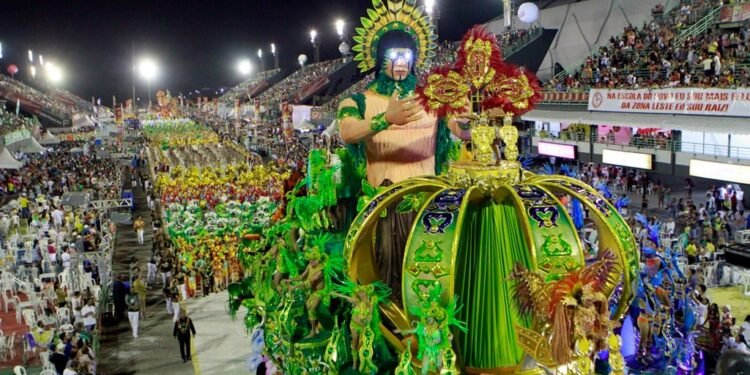 Sorteio é realizado para definir ordem de apresentação do Grupo Especial (Foto: Divulgação/SEC)