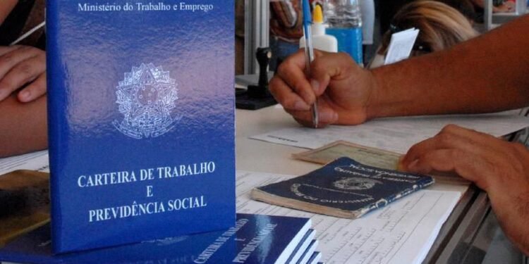 carteira-trabalho_salario