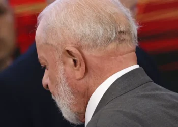 Lula fará novo procedimento cirúrgico nesta quinta, 12